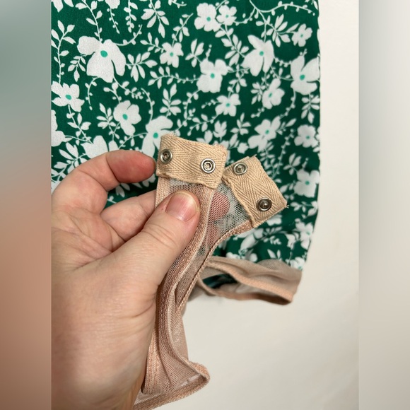 ASTR The Label Floral Wrap Front Surplice Bodysuit - Picture 11 of 16